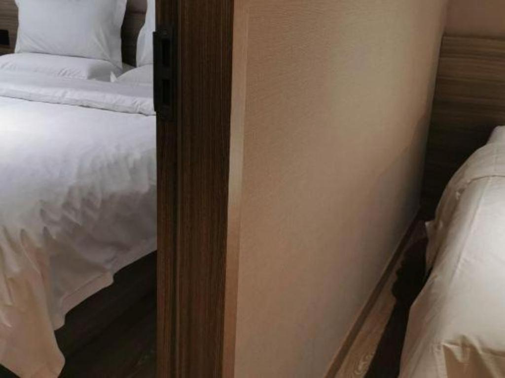 Starway Hotel Сямън Екстериор снимка