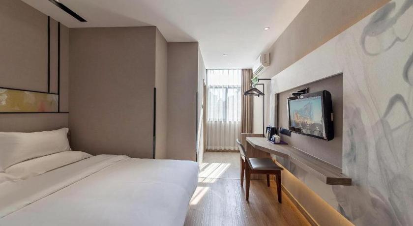 Starway Hotel Сямън Екстериор снимка