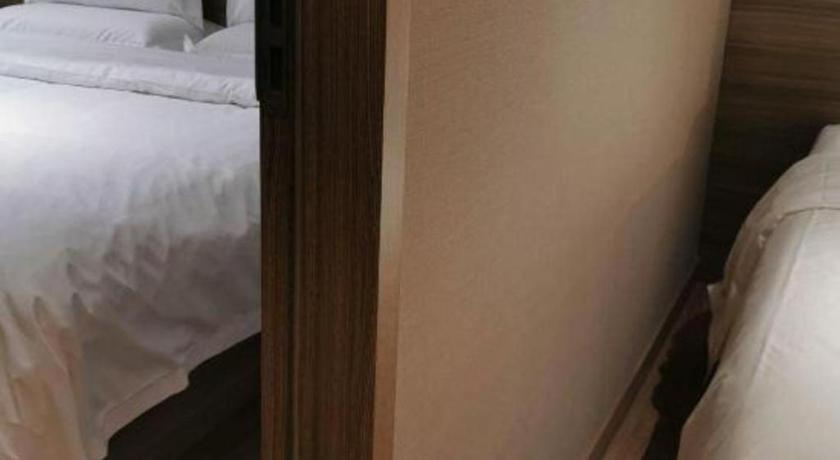 Starway Hotel Сямън Екстериор снимка