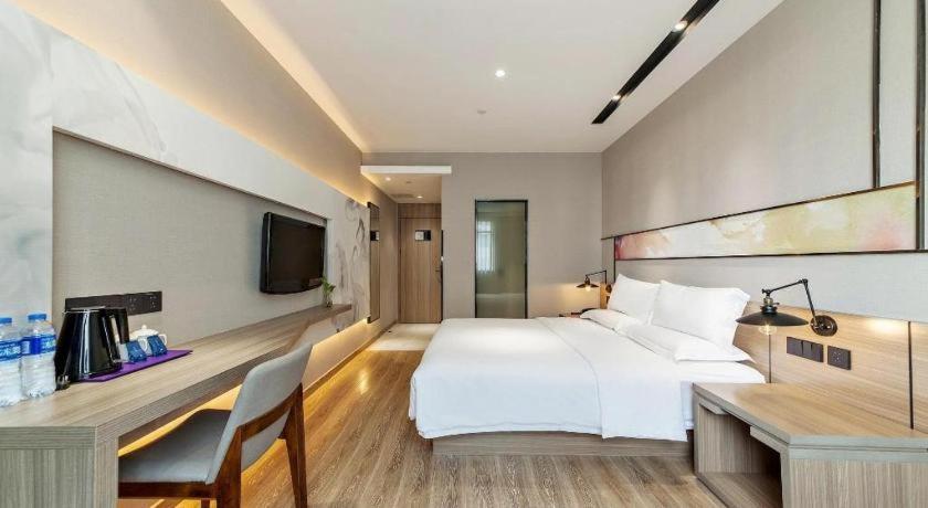 Starway Hotel Сямън Екстериор снимка