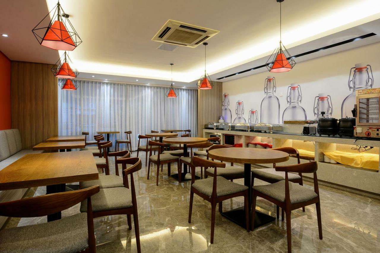 Starway Hotel Сямън Екстериор снимка